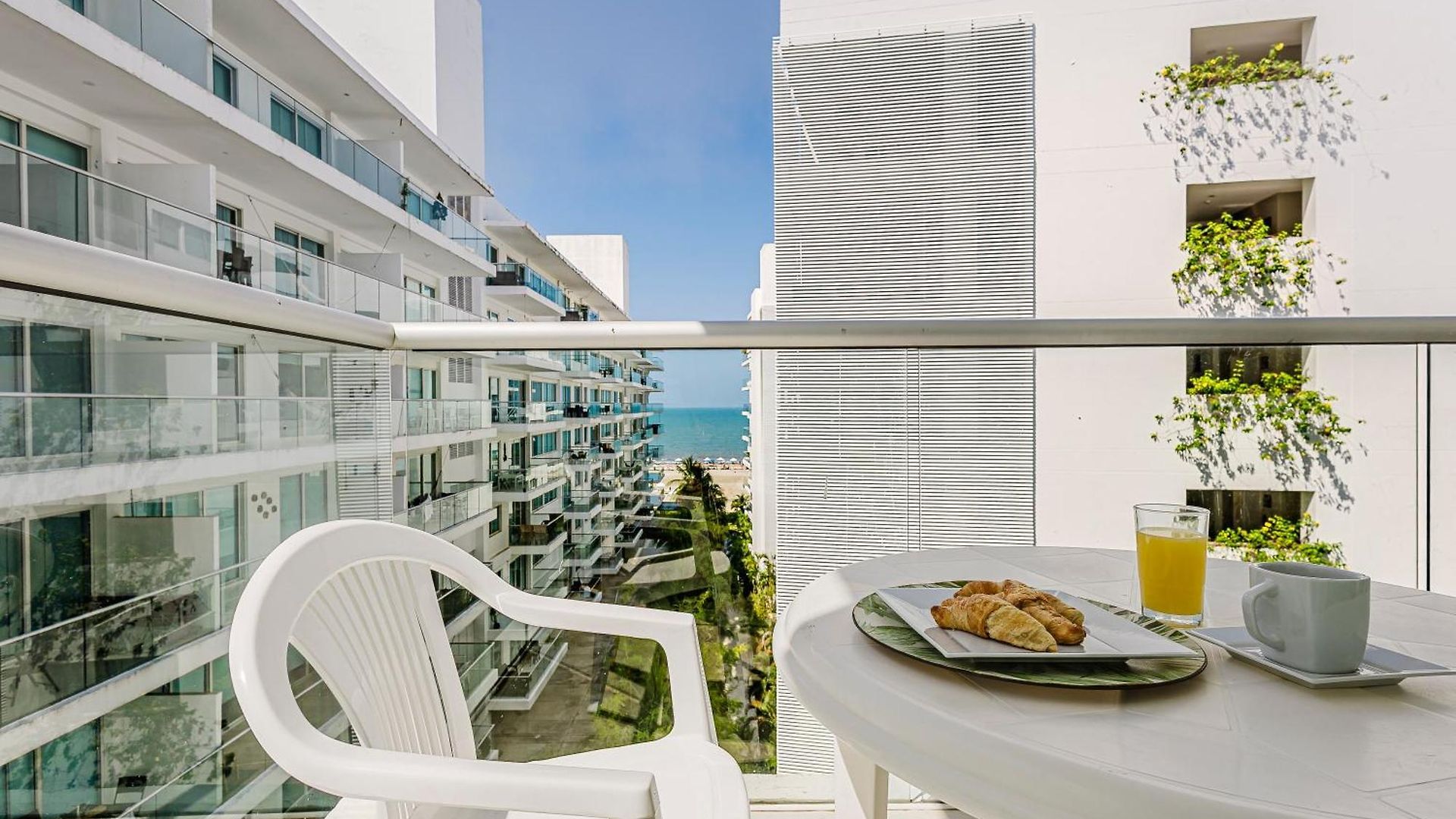 Apartamento Morros Flamingo - Con Vista Al Mar Y Acceso A La Playa